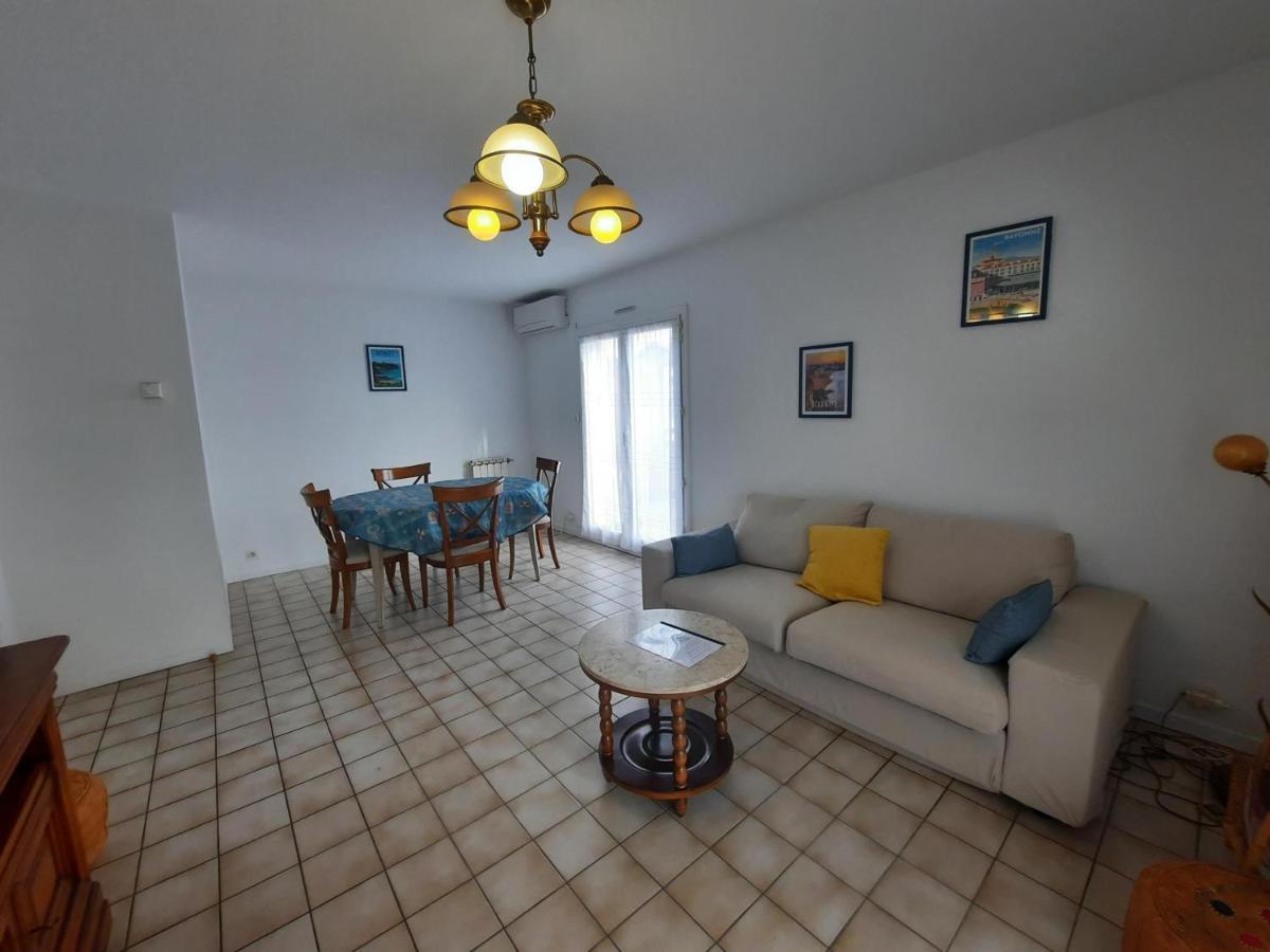Duplex T3 Avec Terrasses Et Parking, Proche Plages Et Commerces A Anglet - Fr-1-239-859 Exterior foto